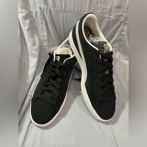 NEW Puma Suede Classic XXl 374915-01 White Black Men's Running Sneaker - Size 12